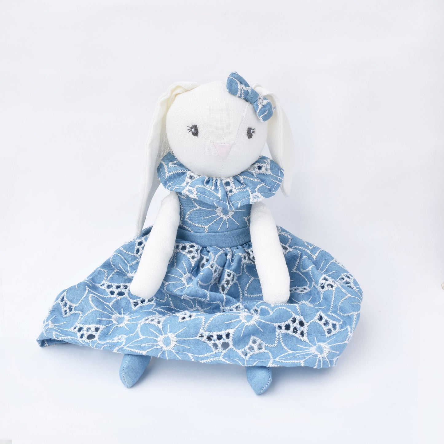 Coneja vestido broderi azul